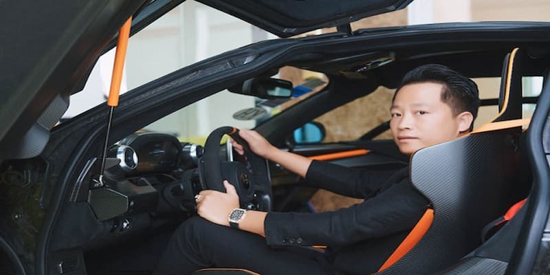Tác giả Tư duy phân tích độc đáo của Tác giả Kim Khánh